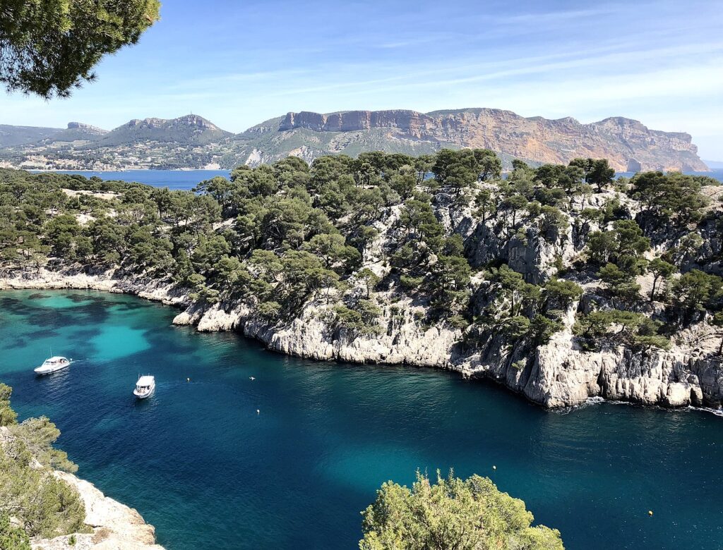 Port-Miou calanque in Cassis