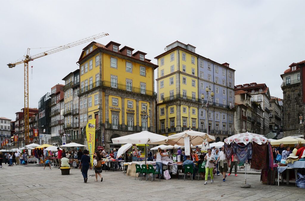 Praça da Ribeira, Porto, Portugal