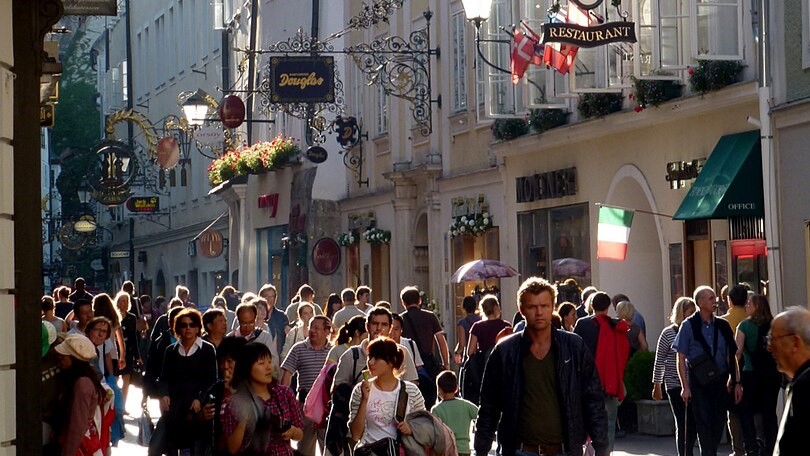 Getreidegasse on a summer afternoon