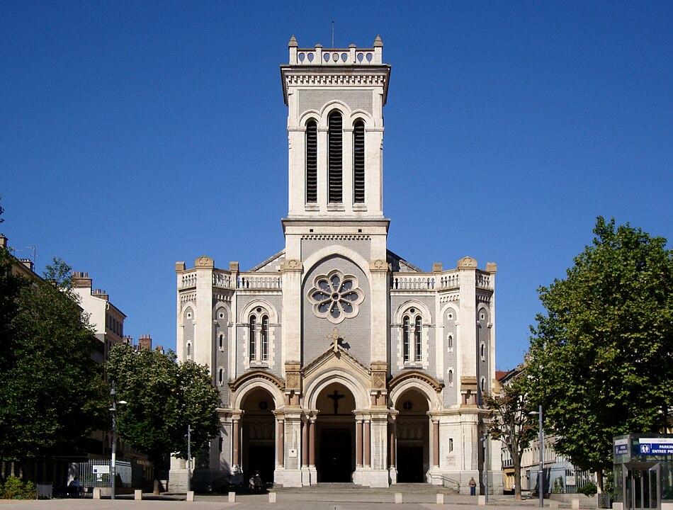 La cathédrale Saint-Charles-Borromée de Saint-Étienne dans la Loire.